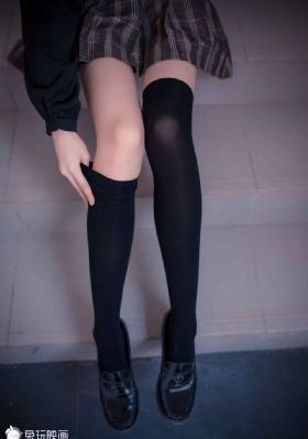 二次元美女洗澡_DVD电影免费在线