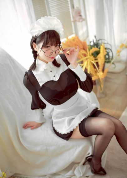 变成黑皮辣妹后和朋友_1080P在线观看