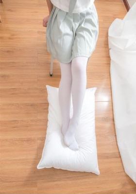 被三个男人躁一夜好爽视频_BD韩语电影在线观看